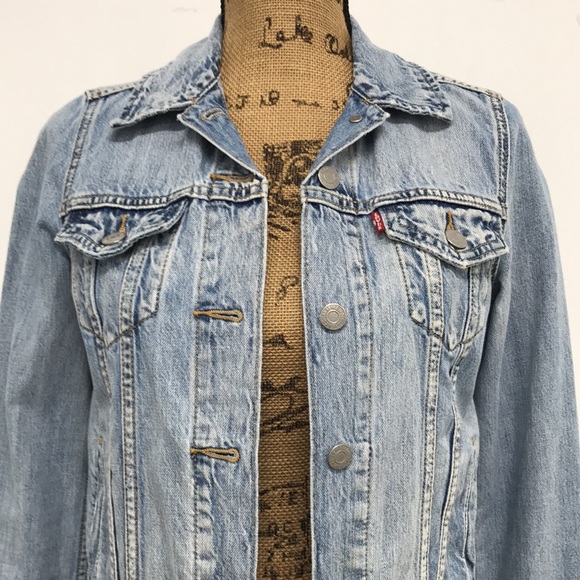 Levi’s vintage looking jean jacket size XS - Picture 3 of 8